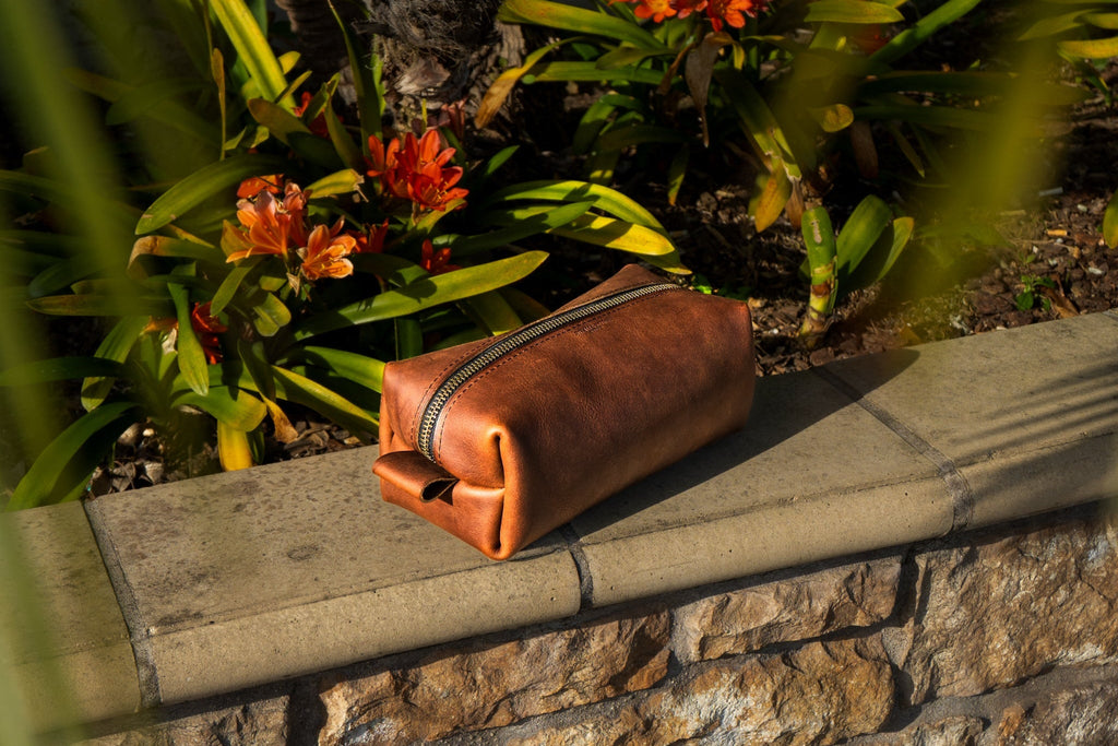 Distressed Brown Leather Shave Kit – Handmade Shave Bag for Travel S